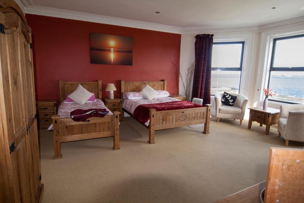 Clarmont Guest House Portrush Room photo